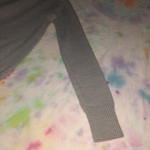 Mickey And Minnie Mouse Sweater H&M Divided - Picture 10 of 14